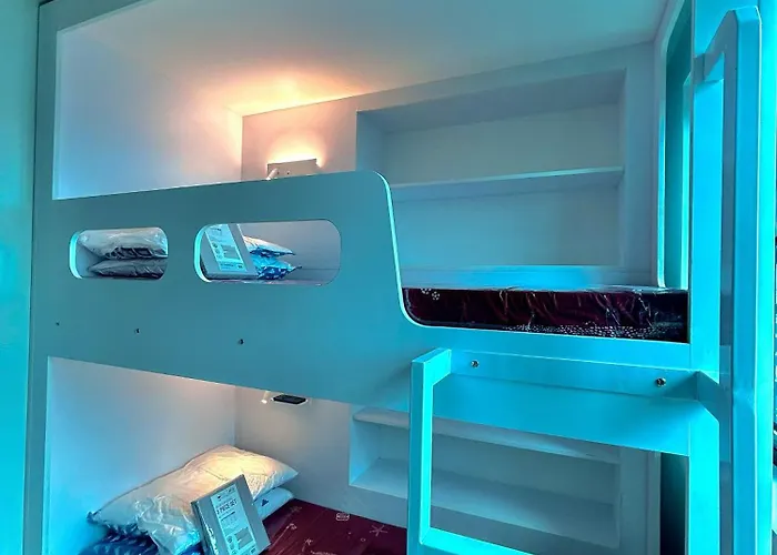 In Katipunan - Lower Bunk Bed Manille